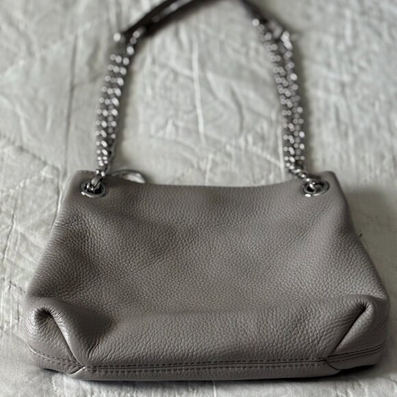 Michael Kors Jet Set Medium Chain Shoulder Bag Pebbled Leather Grey - Picture 10 of 16